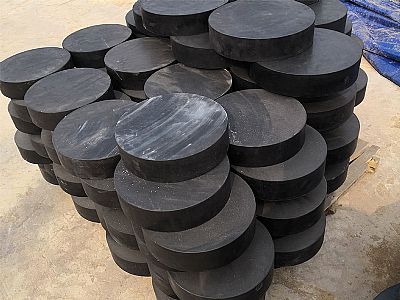 可克达拉板式橡胶支座由若干层橡胶片与薄钢板经加压硫化